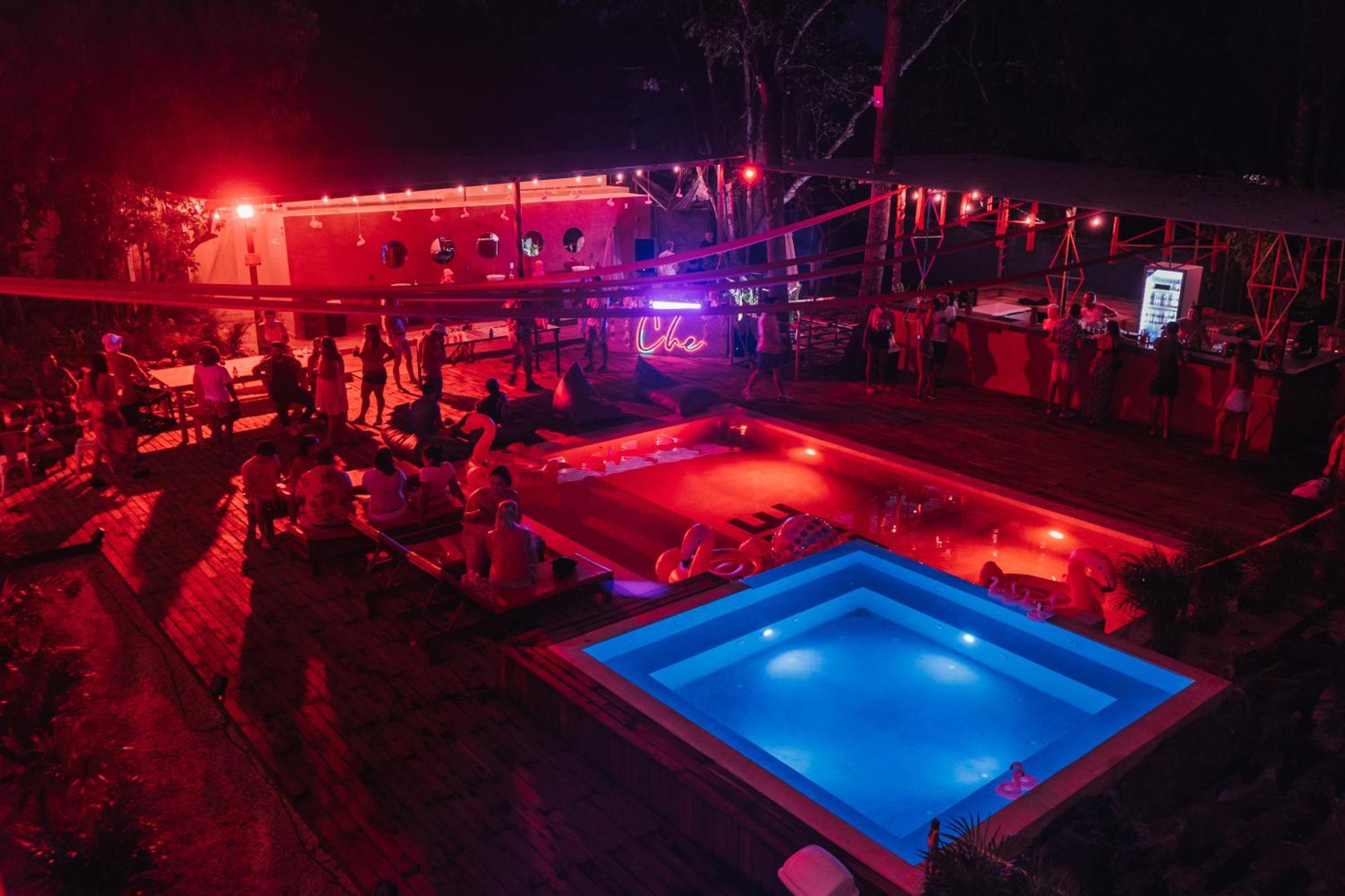 Che Valladolid Hostel & Bar Adults Only エクステリア 写真