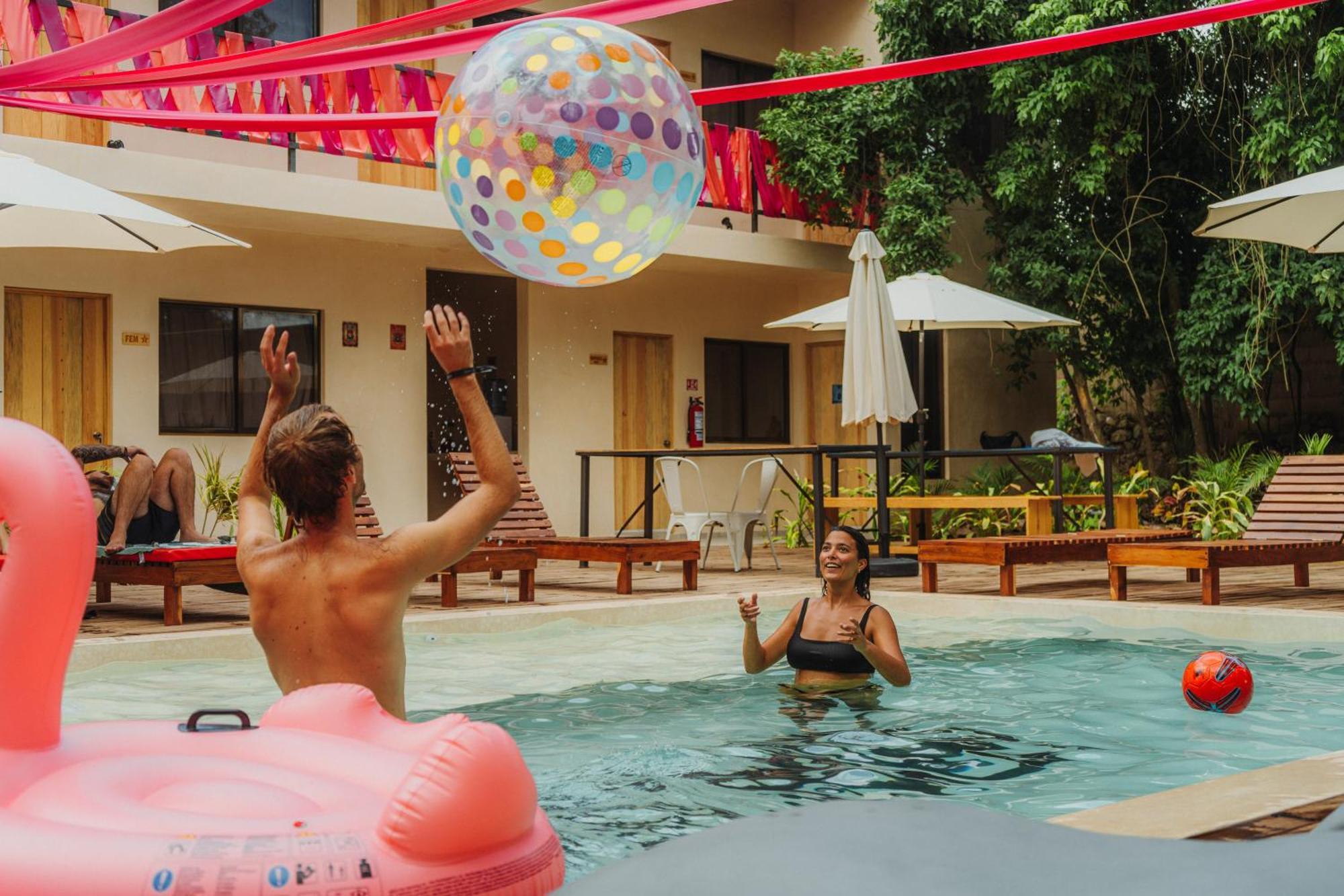 Che Valladolid Hostel & Bar Adults Only エクステリア 写真